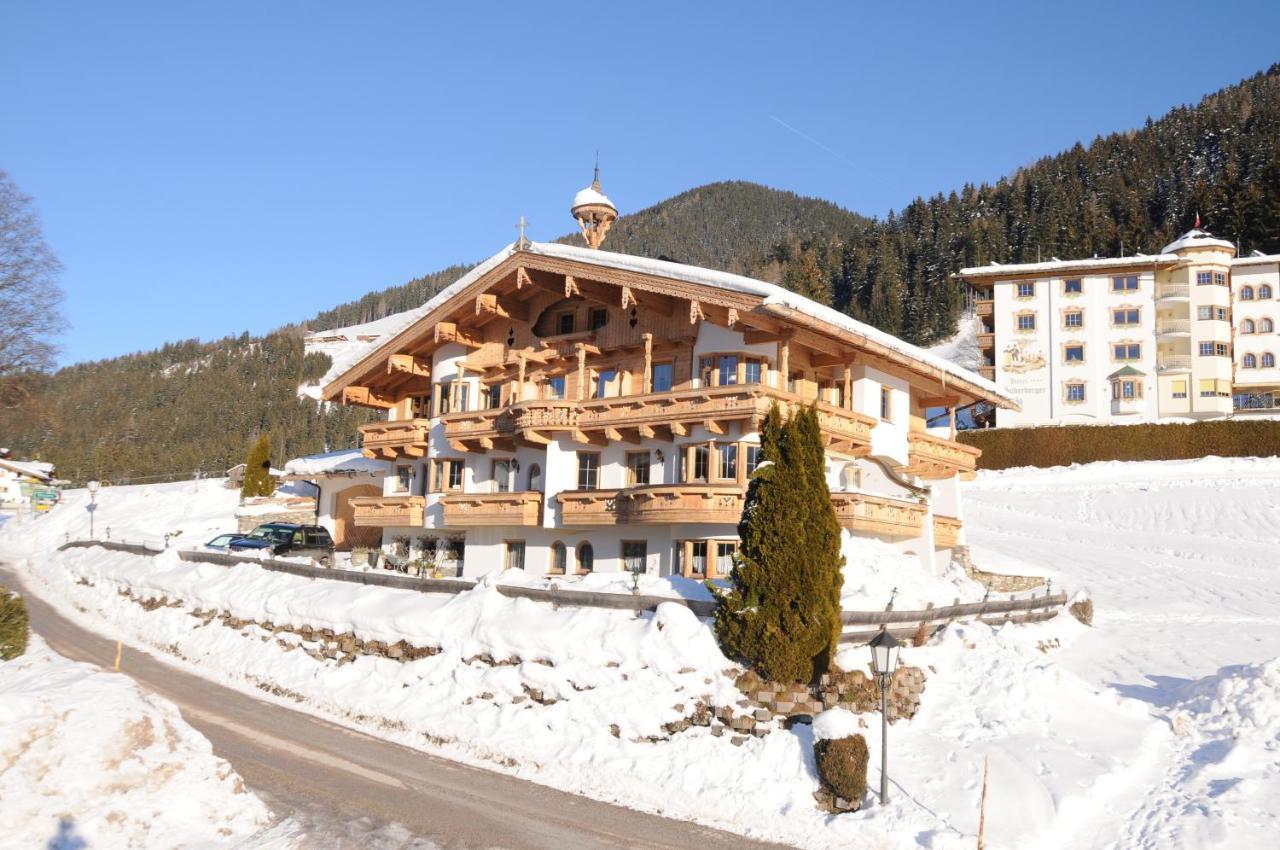 Hotel Landhaus Marchfeld Oberau Exterior photo