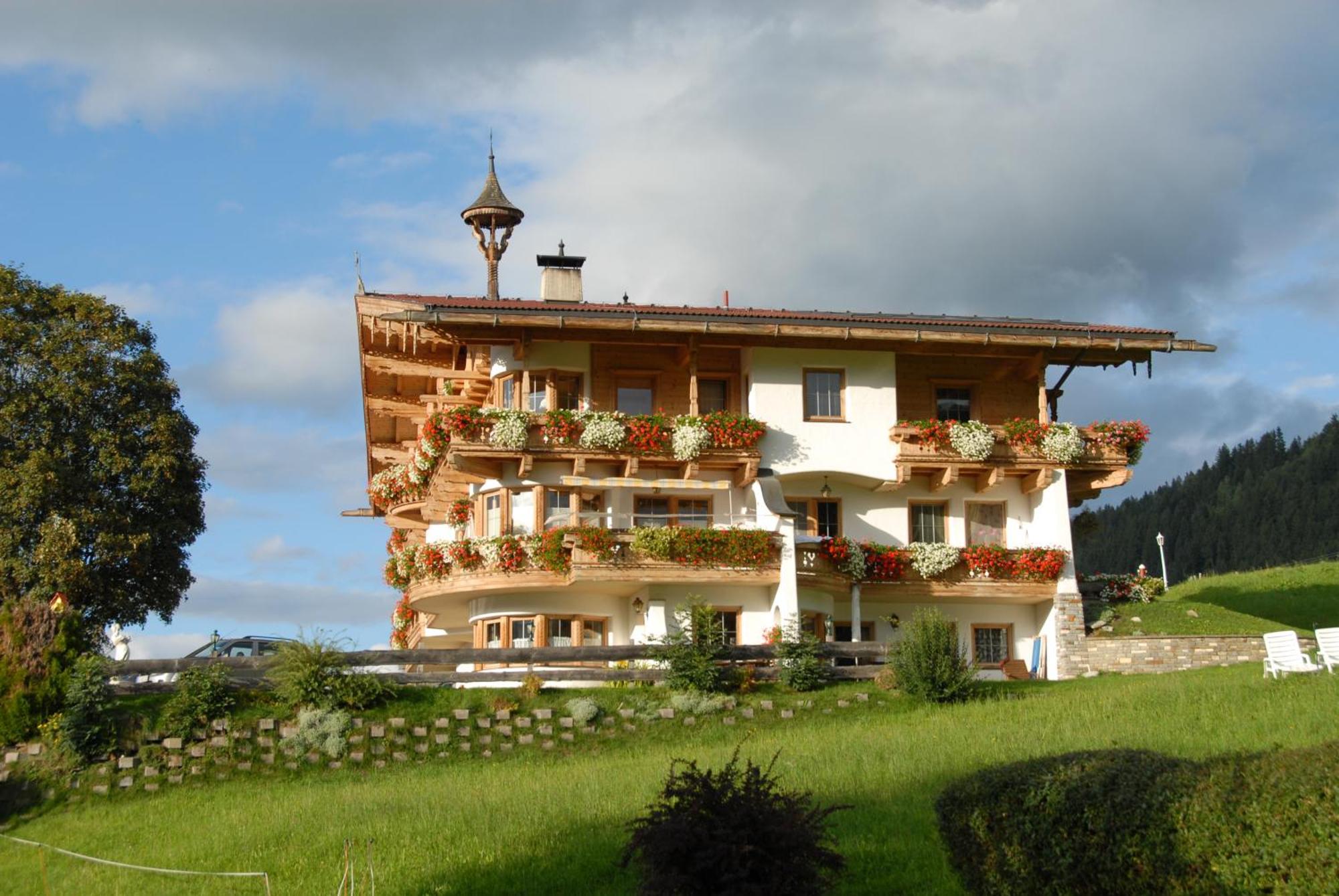 Hotel Landhaus Marchfeld Oberau Exterior photo