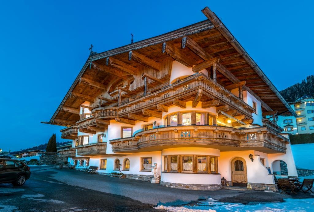 Hotel Landhaus Marchfeld Oberau Exterior photo